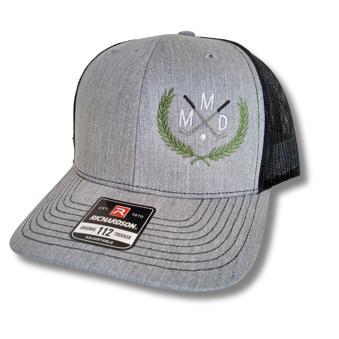 crossed golf clubs with laurel leaves crest custom monogram richardson 112 snapback trucker hat